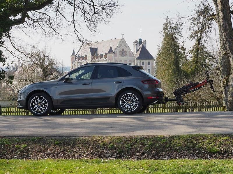 Usata Porsche Macan 252 CV (185 kW) 2018 Grigio SUV