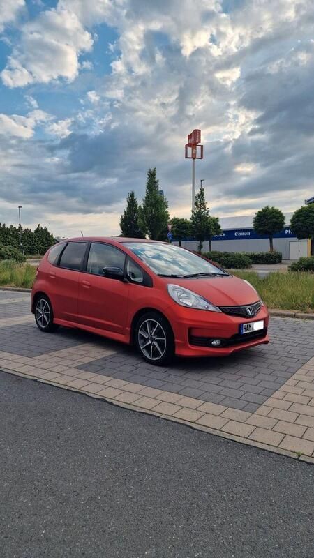 Rot Gebraucht 2013 Honda Jazz Sport Kleinwagen | 6.890 € - Bild 1/4