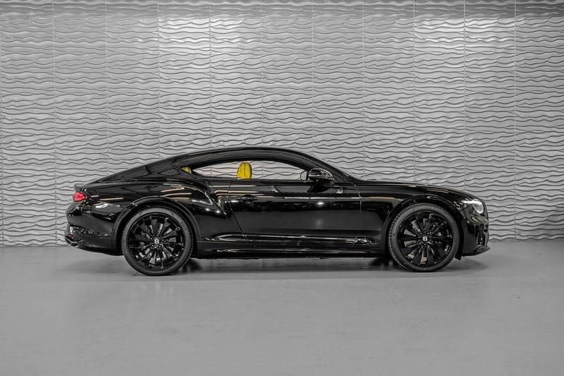 Neu Bentley Continental Mulliner 680 PS (500 kW) 2025 Schwarz Coupé