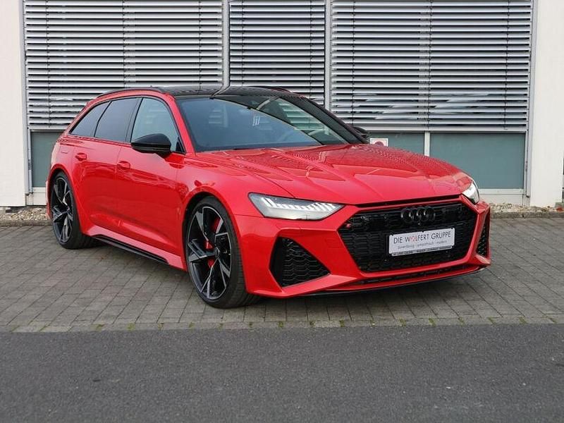 Gebraucht Audi RS6 Ambiente 600 PS (441 kW) 2022 Rot Kombi