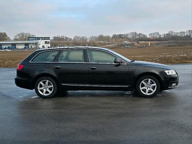 Gebraucht Audi A6 Comfort 170 PS (125 kW) 2010 Schwarz Kombi