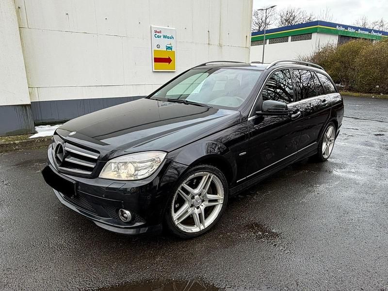 Gebraucht Mercedes C350 231 PS (169 kW) 2011 Schwarz Kombi
