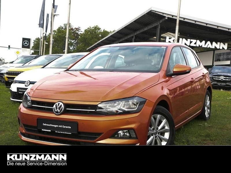 Orange Gebraucht 2018 VW Polo Highline Limousine | 15.530 € (Guter Preis) - Bild 1/4