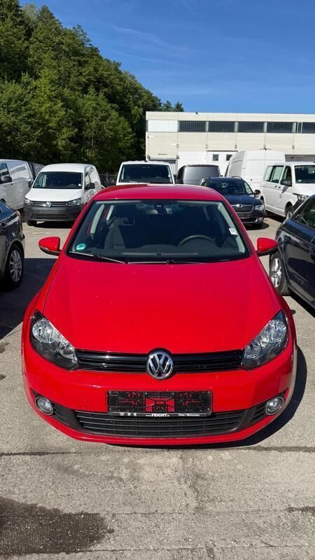 Rot Gebraucht 2009 VW Golf VI Limousine | 3.600 € (Guter Preis) - Bild 1/4