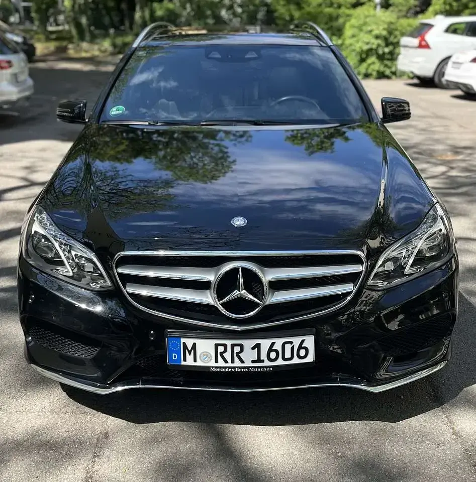 Gebraucht Mercedes E500 408 PS (300 kW) 2013 Schwarz Kombi