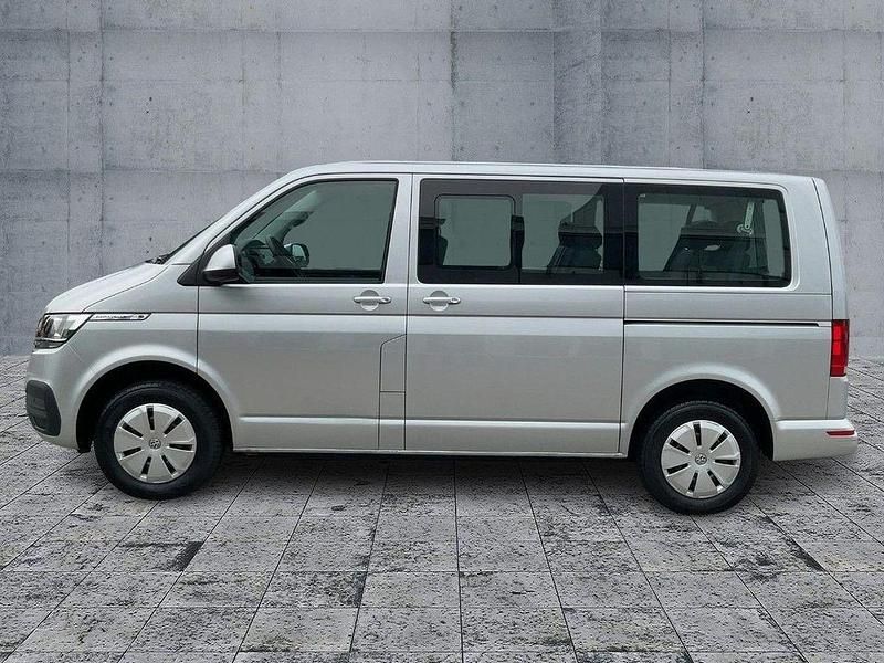 Gebraucht VW Caravelle Comfortline 150 PS (110 kW) 2023 Reflexsilber metallic Van / Kleinbus