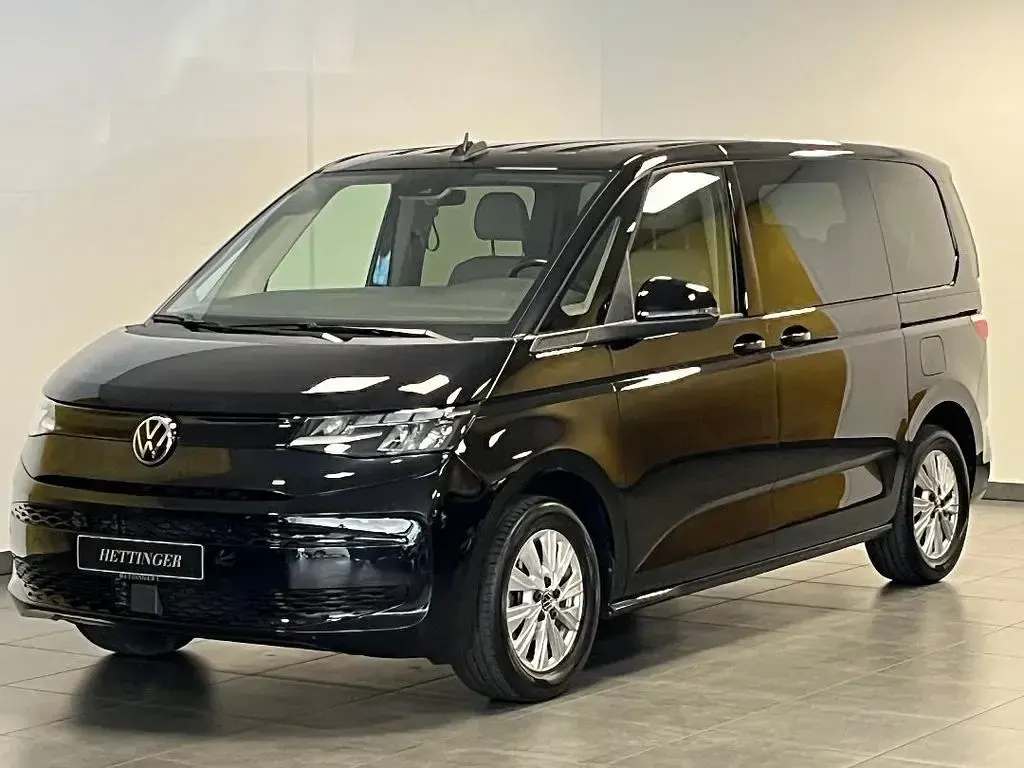 Gebraucht VW Multivan Basis 150 PS (110 kW) 2024 Schwarz Van / Kleinbus