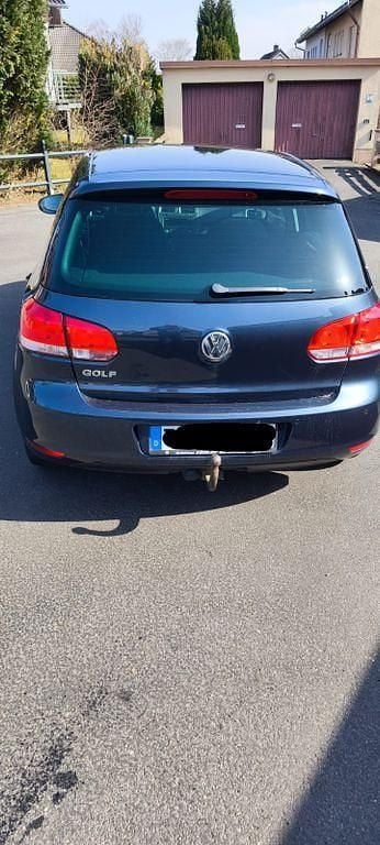 Gebraucht VW Golf VI Trendline 86 PS (63 kW) 2011 Blau Kleinwagen
