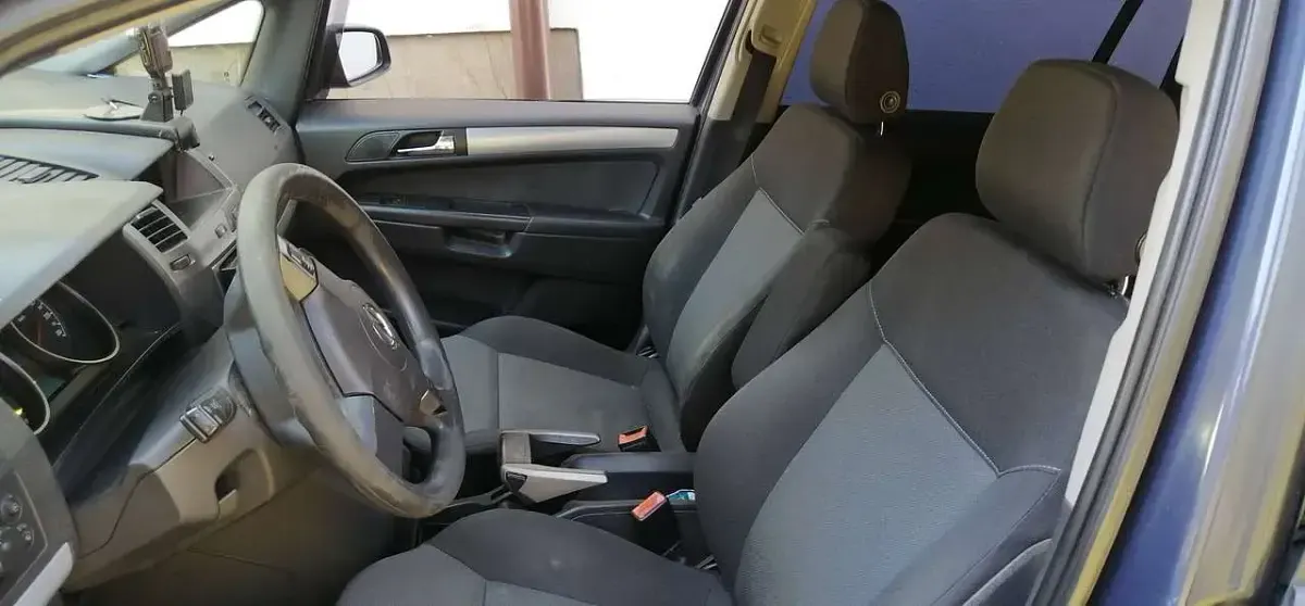 Gebraucht Opel Zafira 97 PS (71 kW) 2006 Blau Van / Kleinbus
