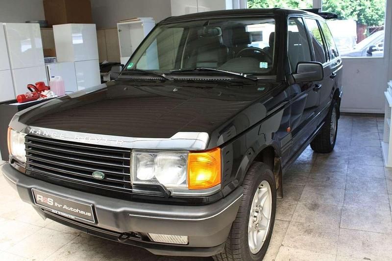 Schwarz Gebraucht 1997 Land Rover Range Rover HSE SUV | 9.995 € (Fairer Preis) - Bild 1/4