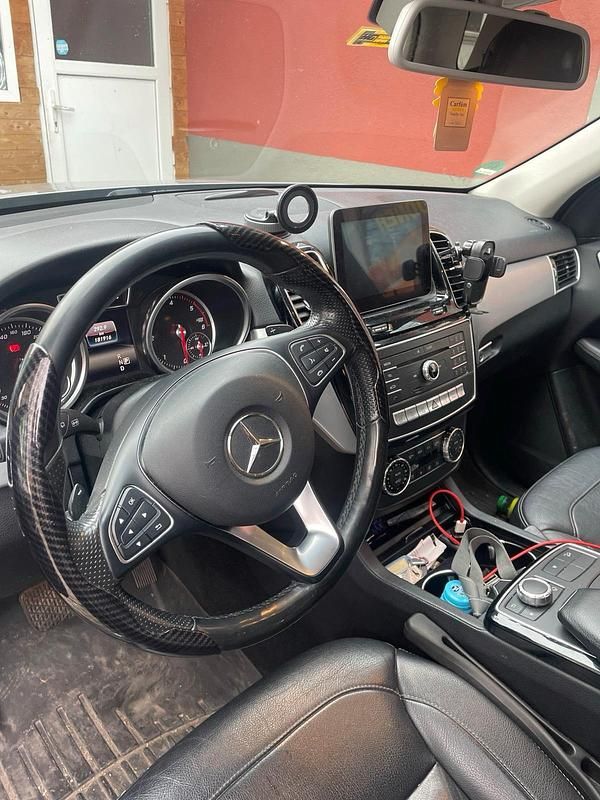 Gebraucht Mercedes GLE350 258 PS (189 kW) 2016 Grau SUV