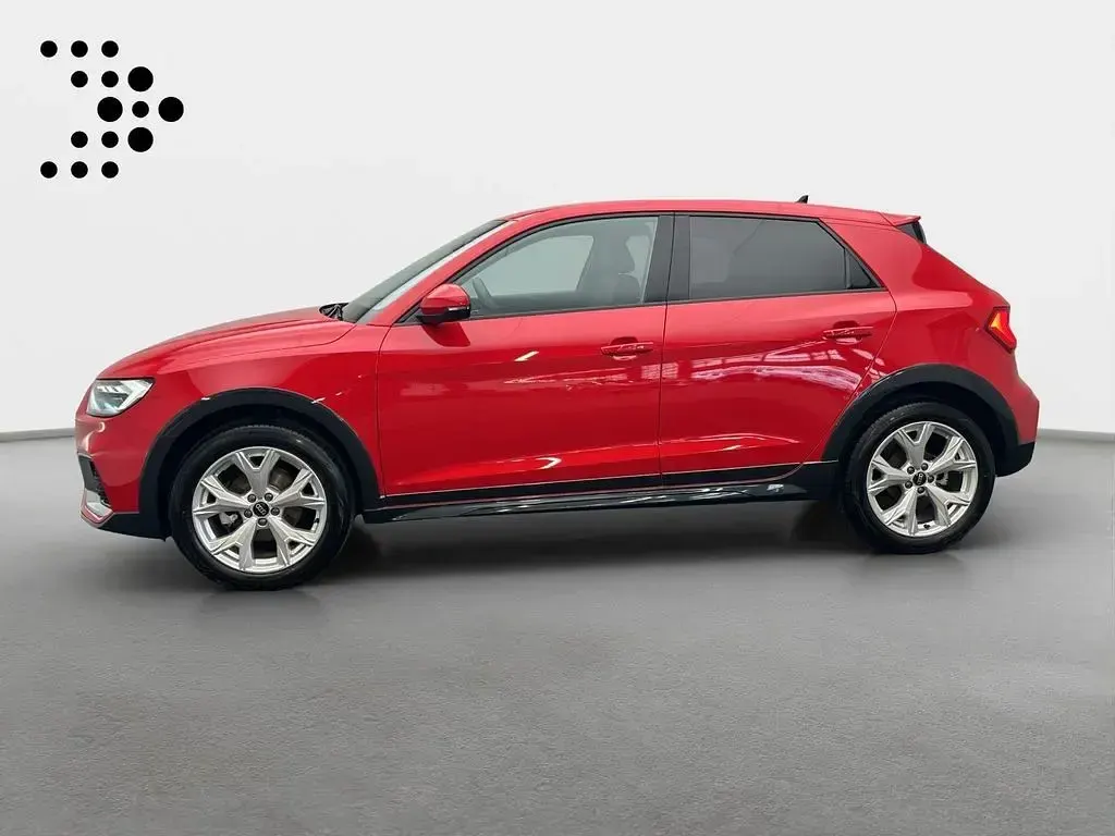 Gebraucht Audi A1 S-Line 150 PS (110 kW) 2025 Progressivrot metallic SUV