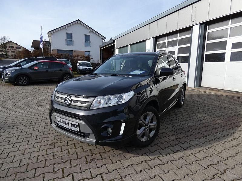 Schwarz Gebraucht 2018 Suzuki Vitara Comfort SUV | 16.300 € (Fairer Preis) - Bild 1/4