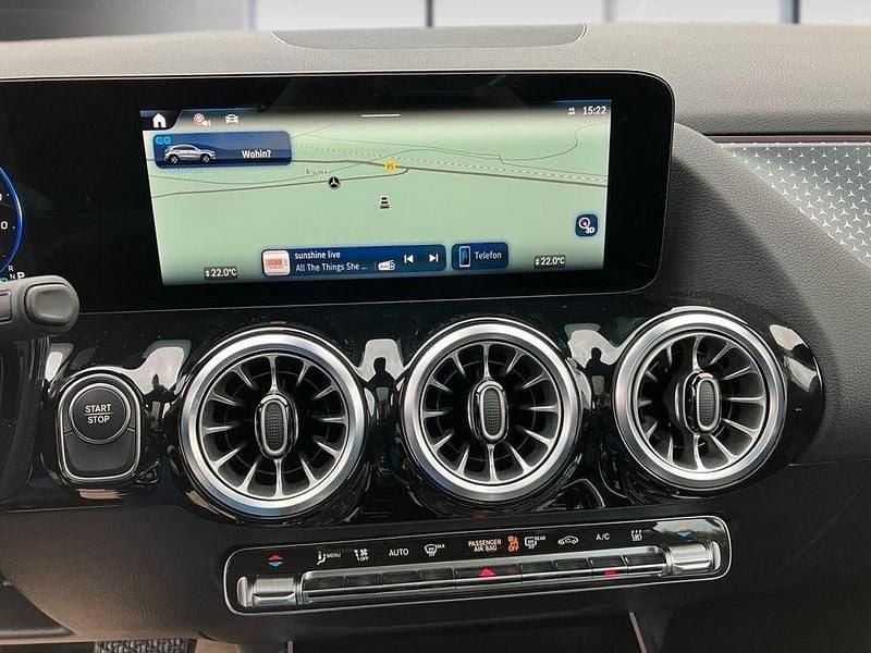 Gebraucht Mercedes EQA350 214 kW (292 PS) 2024 Grau SUV