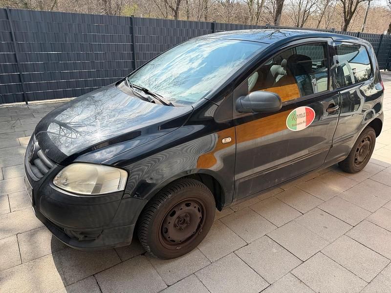 Gebraucht VW Fox 55 PS (40 kW) 2006 Schwarz Kleinwagen