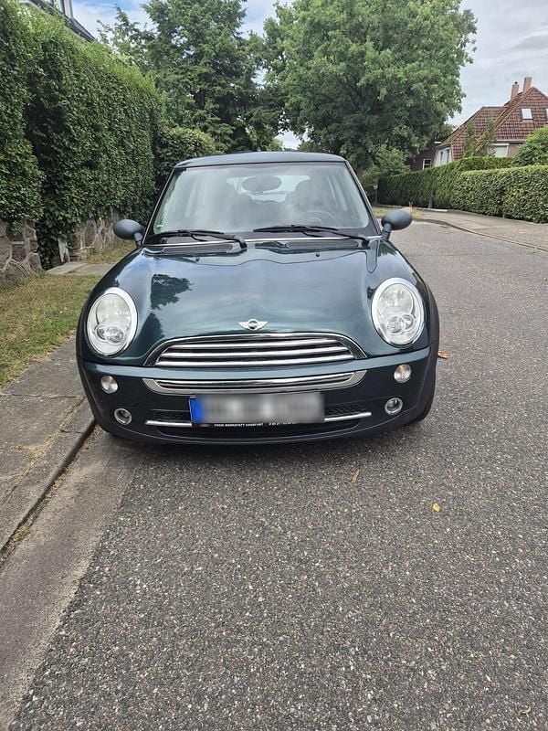 Grün Gebraucht 2006 Mini ONE Kleinwagen | 2.200 € (Fairer Preis) - Bild 1/4