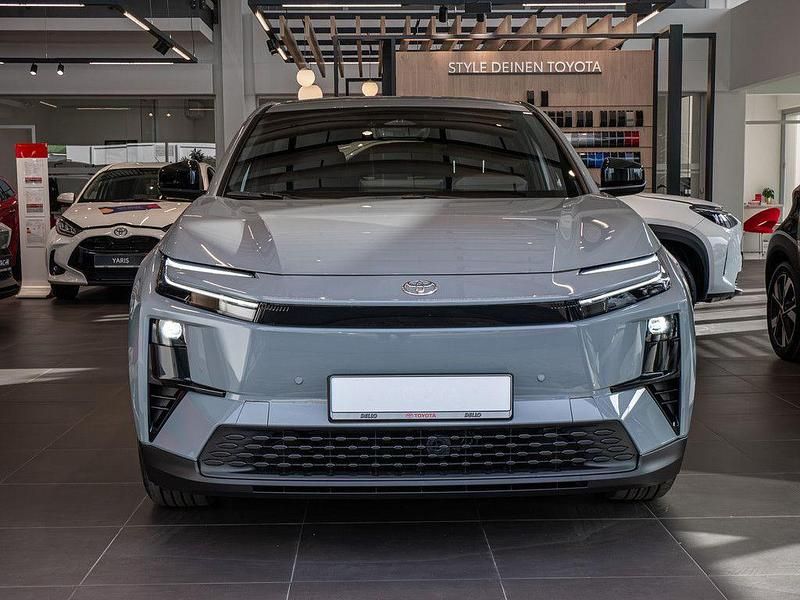 Neu Toyota C-HR+ 164 kW (224 PS) 2026 Grau SUV