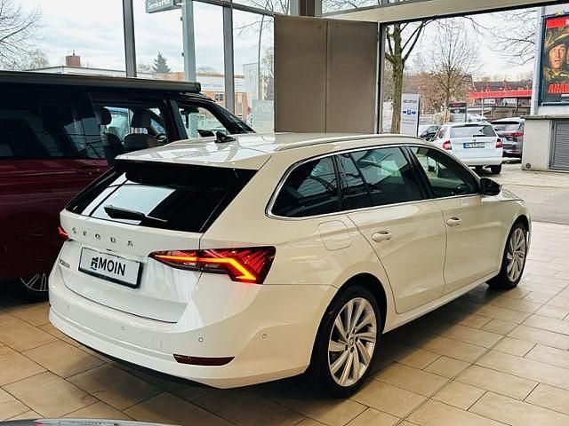 Gebraucht Skoda Octavia Style 150 PS (110 kW) 2023 Weiß Kombi