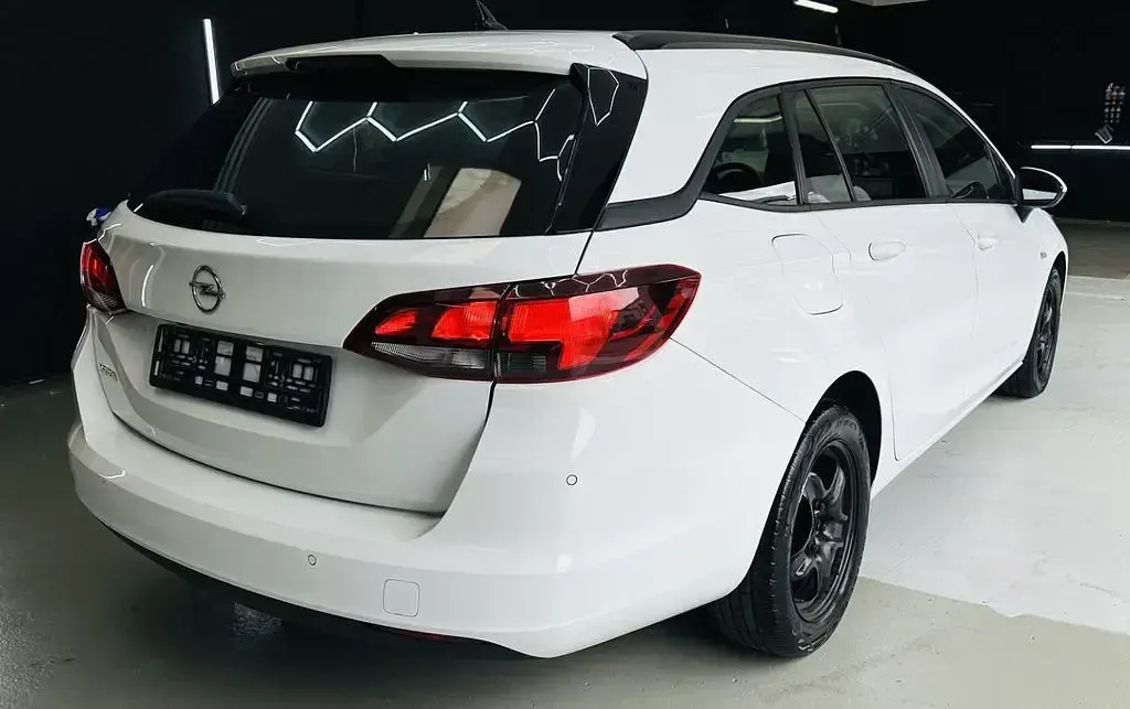 Gebraucht Opel Astra Edition 110 PS (80 kW) 2019 Weiß Kombi