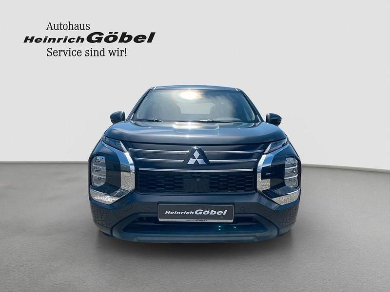 Neu Mitsubishi Outlander P-HEV Basis 306 PS (225 kW) 2025 Grau SUV