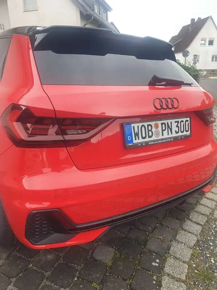 Gebraucht Audi A1 Edition .1 116 PS (85 kW) 2020 Rot SUV