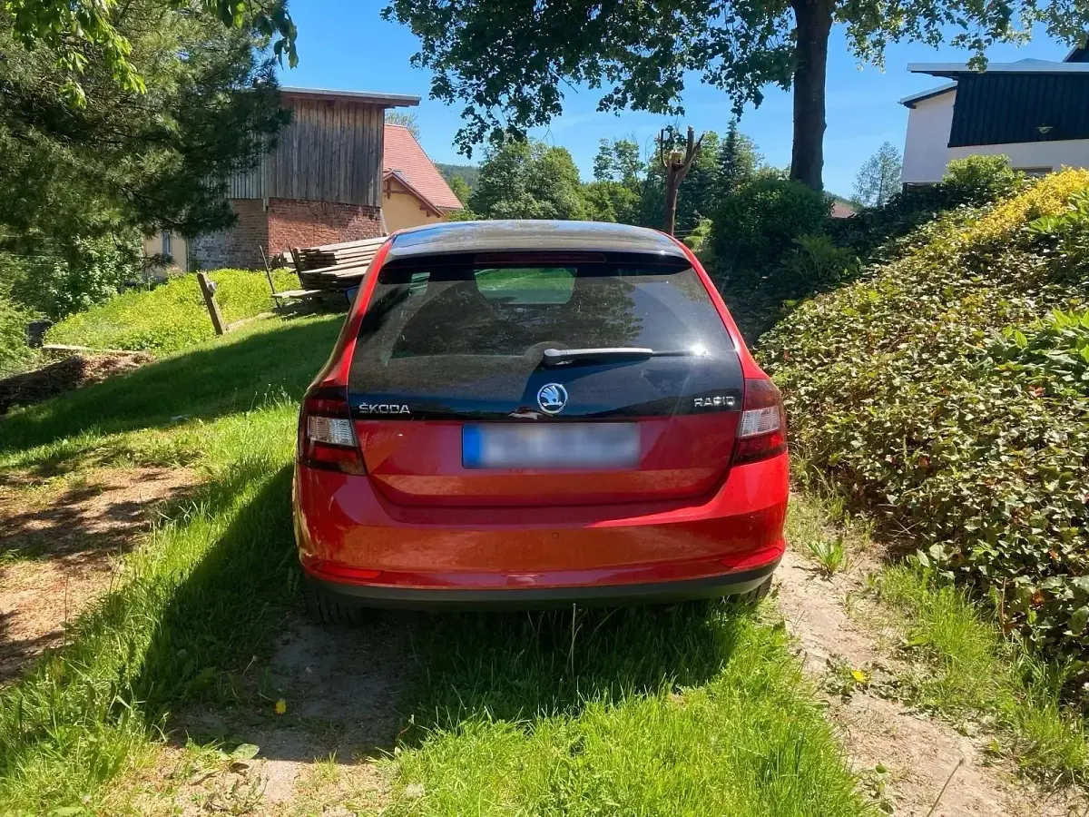 Gebraucht Skoda Rapid 86 PS (63 kW) 2014 Rot Kleinwagen