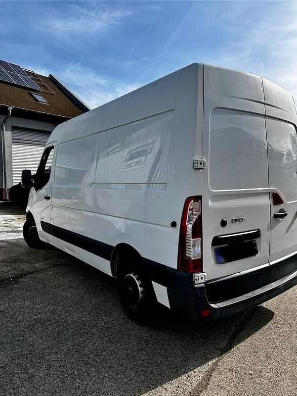 Gebraucht Opel Movano 125 PS (91 kW) 2013 Weiß Van / Kleinbus
