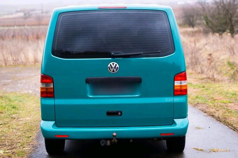 Gebraucht VW T5 131 PS (96 kW) 2005 Grün Van