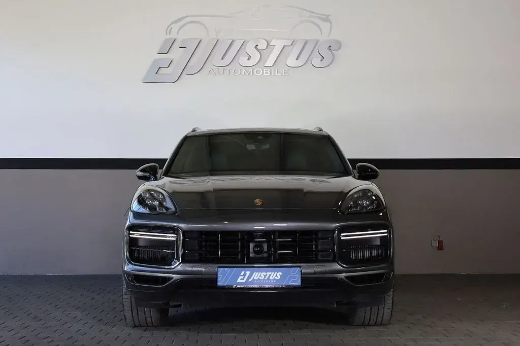 Gebraucht Porsche Cayenne 549 PS (403 kW) 2020 Grau SUV