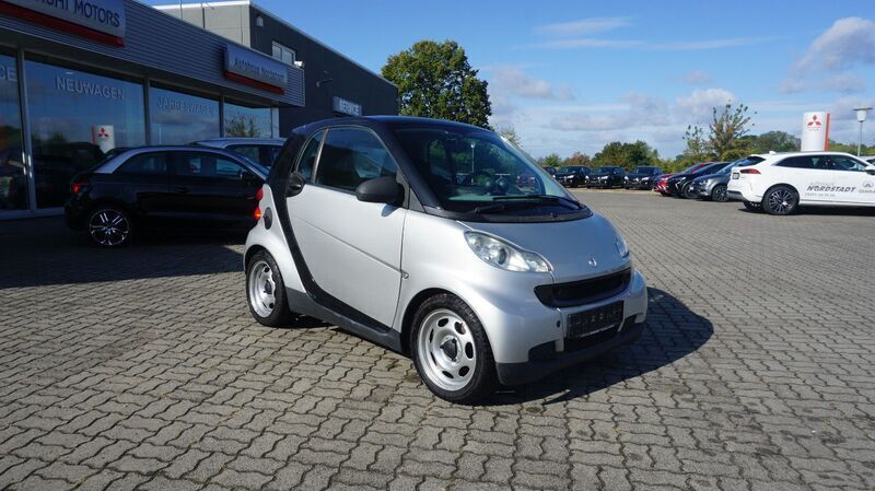 Tridionsicherheitszelle schwa Gebraucht 2009 Smart ForTwo Coupé Coupé | 3.990 € (Fairer Preis) - Bild 1/4