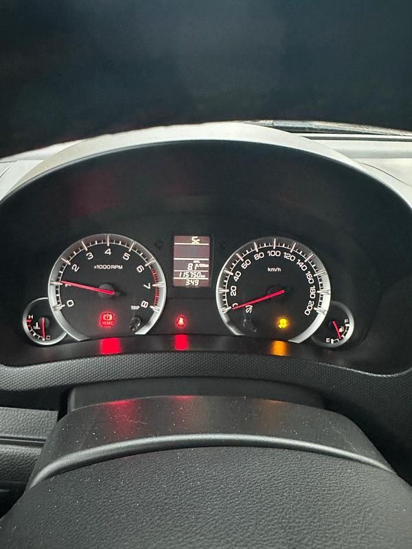 Gebraucht Suzuki Swift 94 PS (69 kW) 2014 Weiß Kleinwagen