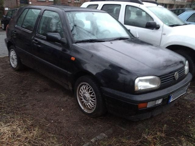 Gebraucht VW Golf III 122 PS (89 kW) 1992 Schwarz metallic Kleinwagen