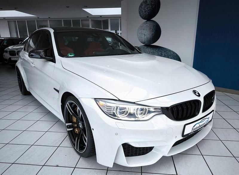 Weiß Gebraucht 2015 BMW M3 Performance Limousine | 48.390 € (Superpreis) - Bild 1/4