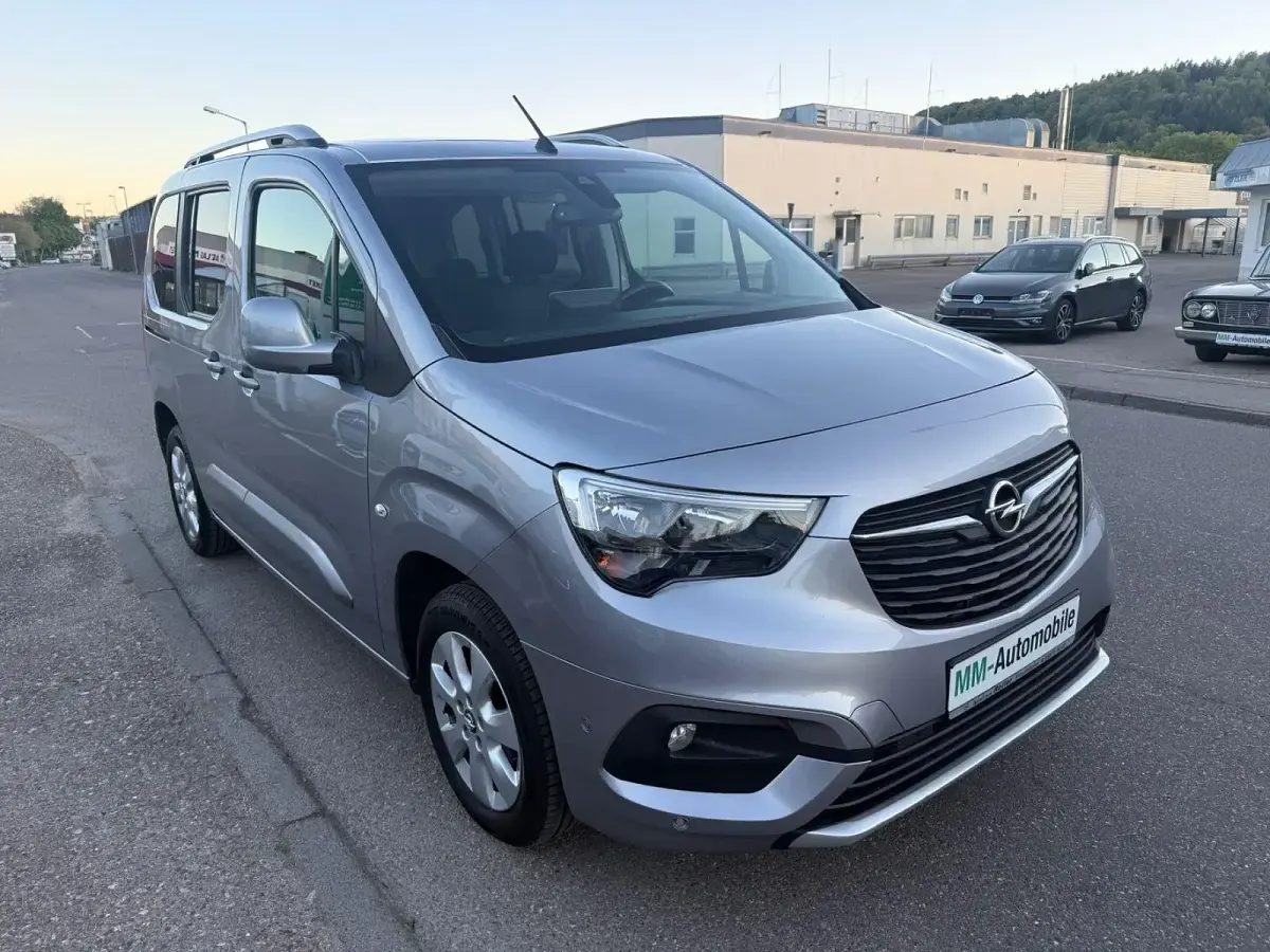 Gebraucht Opel Combo Life Innovation 102 PS (75 kW) 2018 Grau Kombi