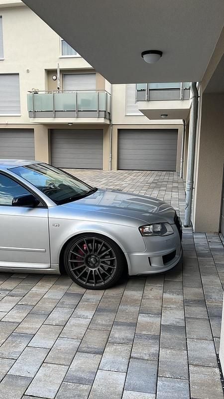 Gebraucht Audi A4 220 PS (161 kW) 2005 Silber Limousine