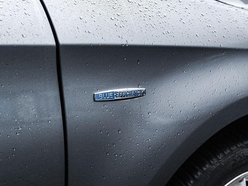 Gebraucht Mercedes B180 122 PS (89 kW) 2011 Grau Van / Kleinbus