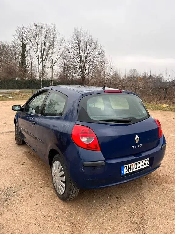 Gebraucht Renault Clio Authentique 65 PS (47 kW) 2007 Blau Kleinwagen