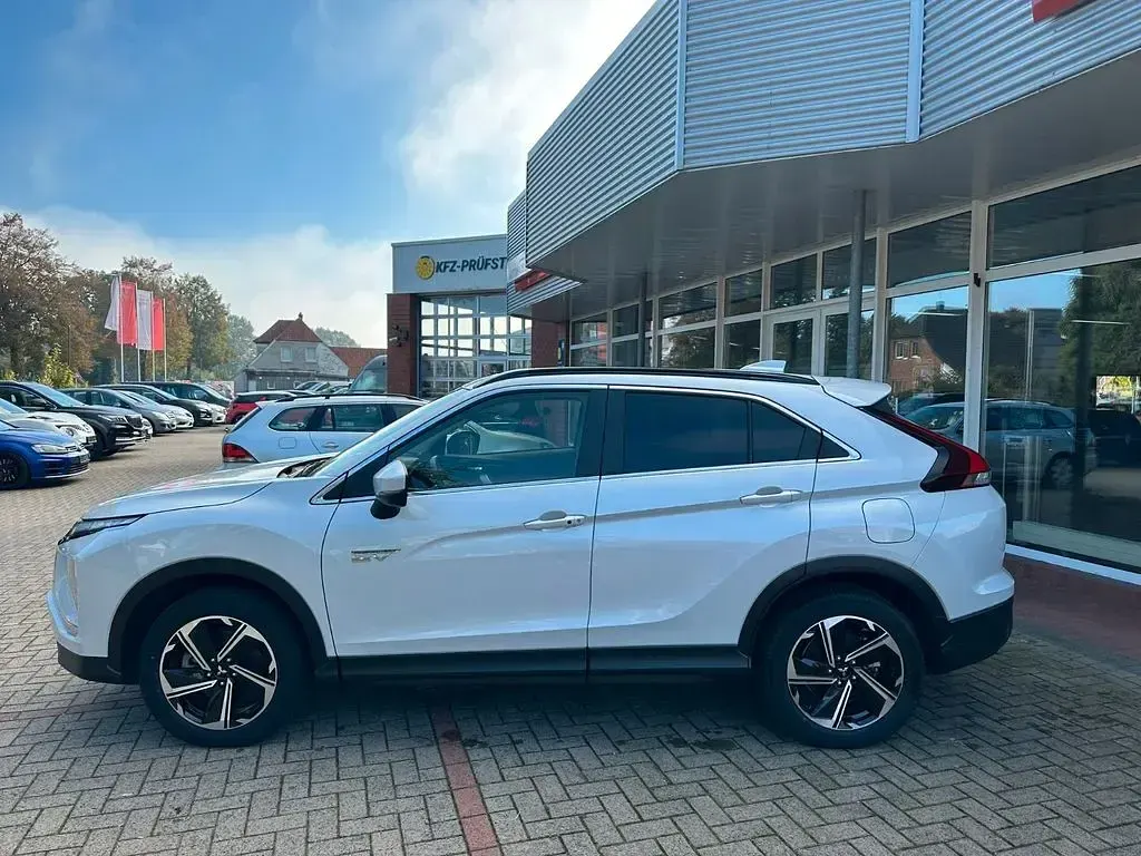 Gebraucht Mitsubishi Eclipse Cross Top 188 PS (138 kW) 2022 Weiß SUV