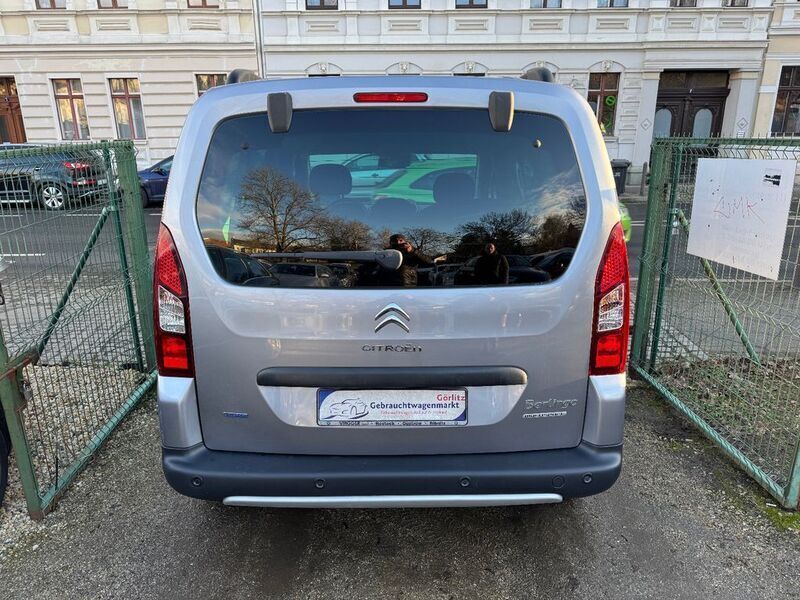 Gebraucht Citroën Berlingo XTR 120 PS (88 kW) 2016 Grau Van / Kleinbus