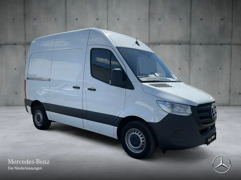 Gebraucht Mercedes Sprinter 114 PS (83 kW) 2023 Weiß Van