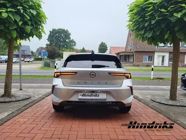 Gebraucht Opel Astra 131 PS (96 kW) 2025 Grau Kleinwagen