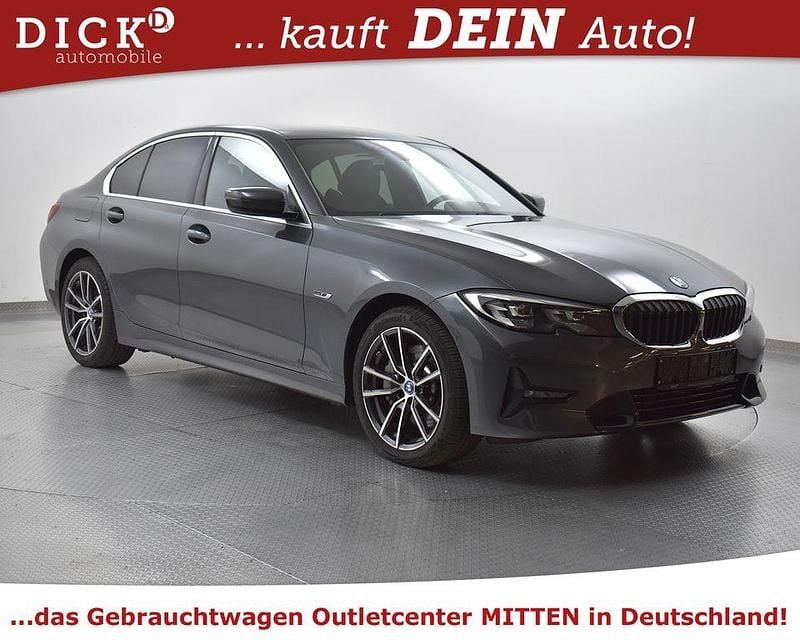 Mineralgrau met. Gebraucht 2022 BMW 330e Sport Line Limousine | 30.950 € (Guter Preis) - Bild 1/4