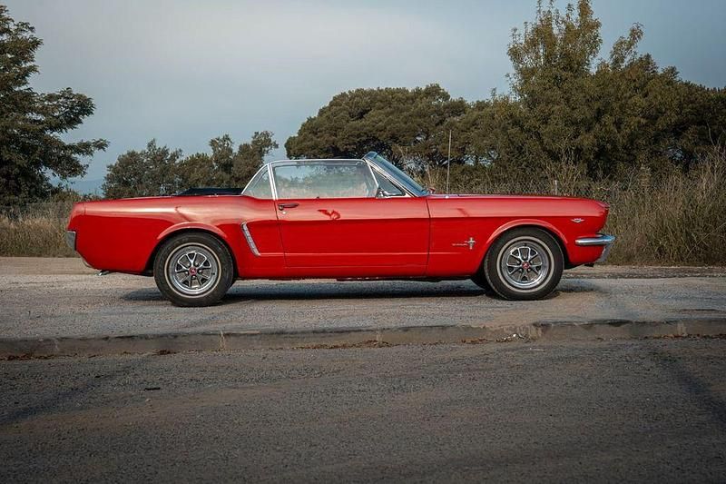 Rot Gebraucht 1965 Ford Mustang Convertible Cabrio | 23.000 € - Bild 1/4