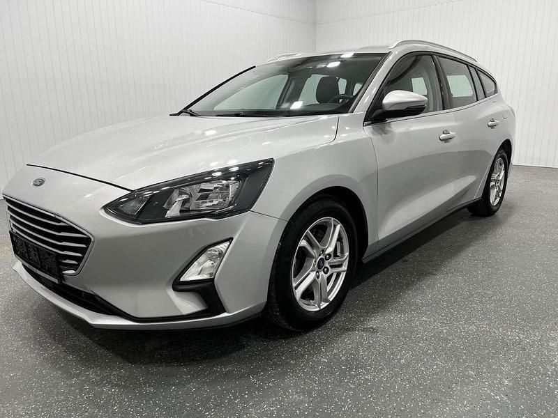 Silber Gebraucht 2020 Ford Focus Kombi | 8.690 € (Fairer Preis) - Bild 1/4