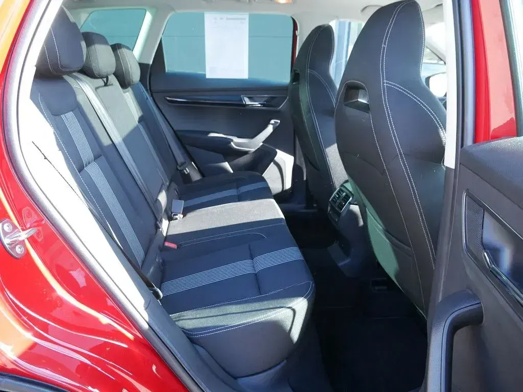 Gebraucht Skoda Karoq Style 190 PS (139 kW) 2020 Rot SUV