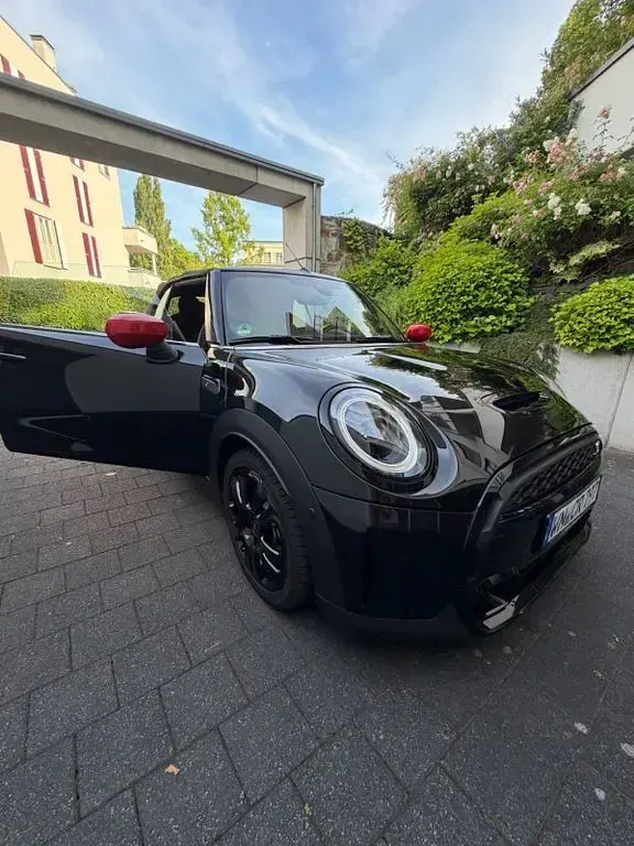 Gebraucht Mini Cooper S Cabriolet 178 PS (130 kW) 2023 Schwarz Cabrio