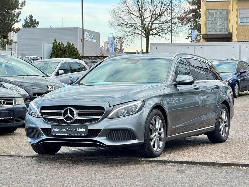 Gebraucht Mercedes C200 184 PS (135 kW) 2016 Grau Limousine