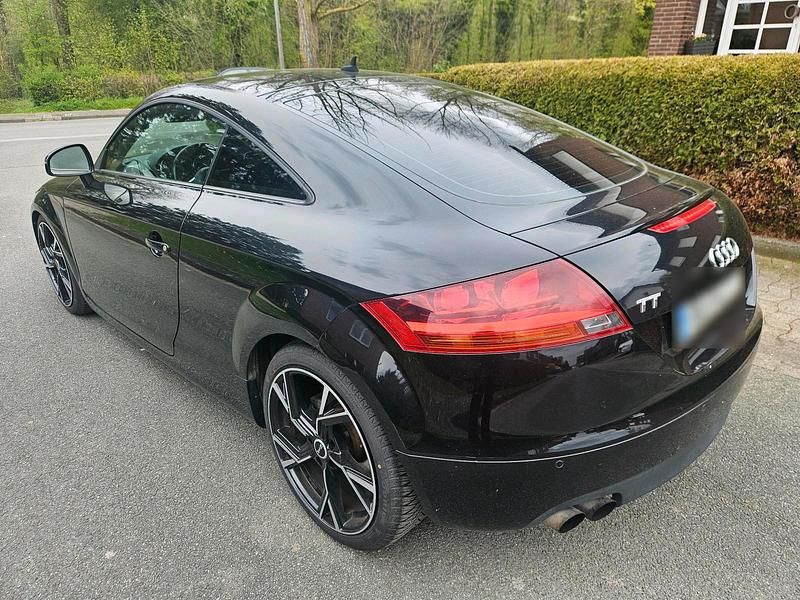 Second-hand Audi TT 200 CP (147 kW) 2007 Negru Coupe
