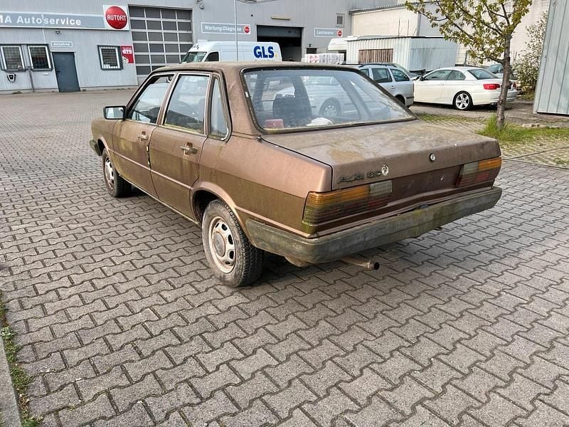 Second-hand Audi 80 75 CP (55 kW) 1983 Berlinǎ