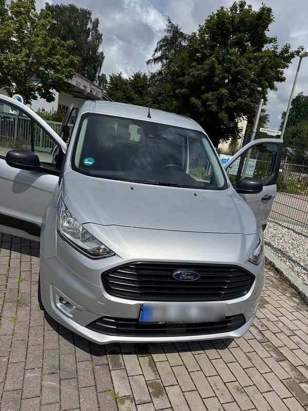 Silber Gebraucht 2019 Ford Tourneo Connect Titanium Van / Kleinbus | 14.900 € (Superpreis) - Bild 1/4